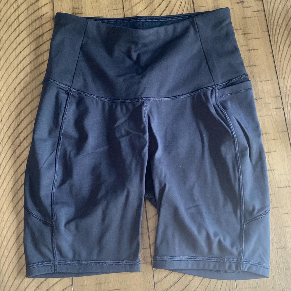 NWOT - Calia navy bike short